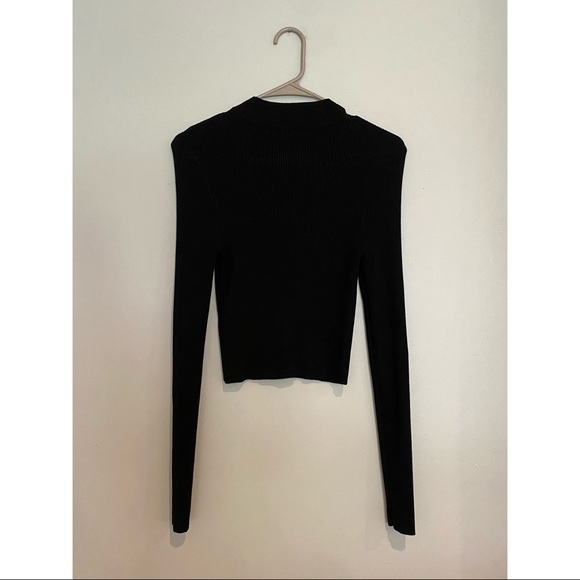 Forever 21 Sweaters - **DONATING ** Women’s Forever 21 mock neck sweater